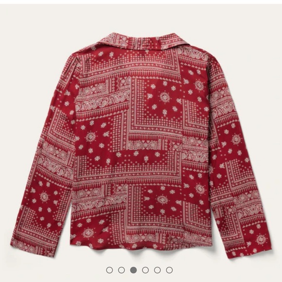 NWT in packaging Stetson RED BANDANA PATCHWORK BLOUSE Size Large on Hanger - Picture 3 of 6